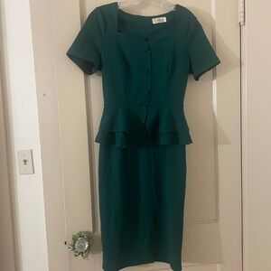 Elegant Green Midi Dress with Peplum Design